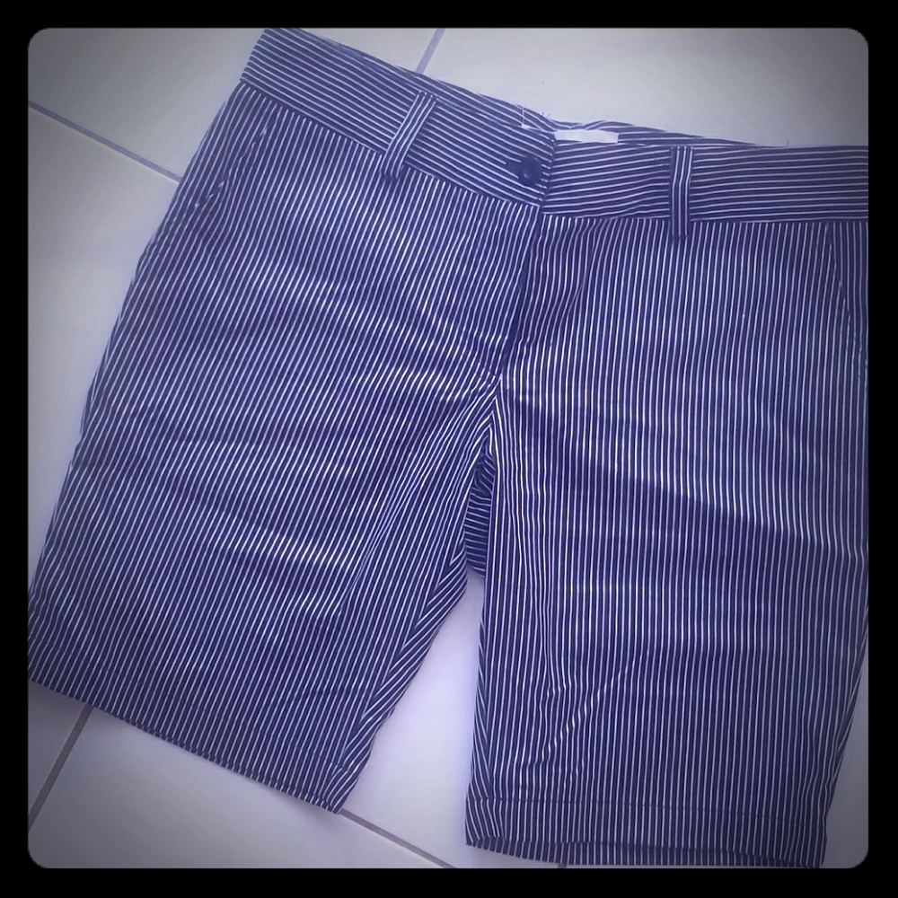 Quagmire golf shorts